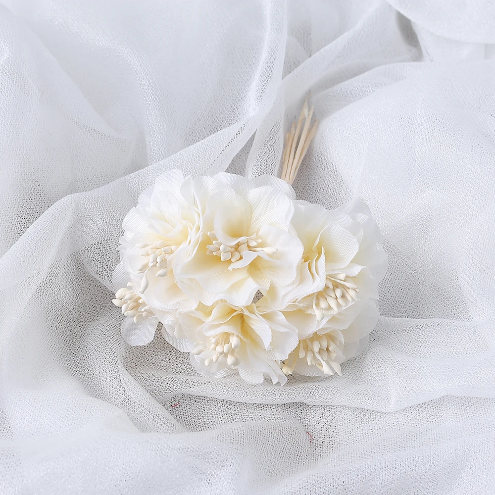 

Искусственные шелковые гвоздики, набор из 6 штук