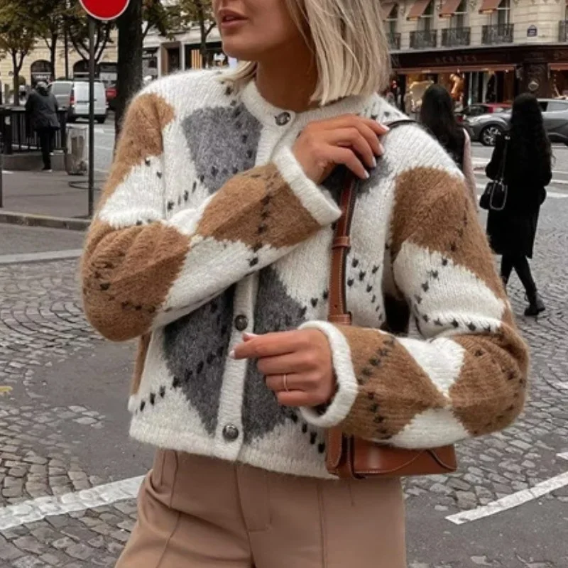 Женский однобортный вязаный кардиган