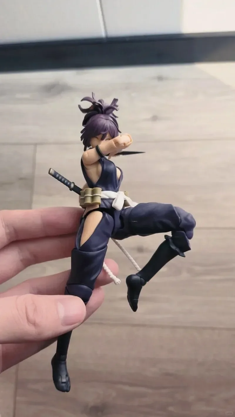 В наличии Bandai S.h. Фигурка Shf Yuzuriha экшн-Фигурка hell Raku коллекционная игрушка подарок