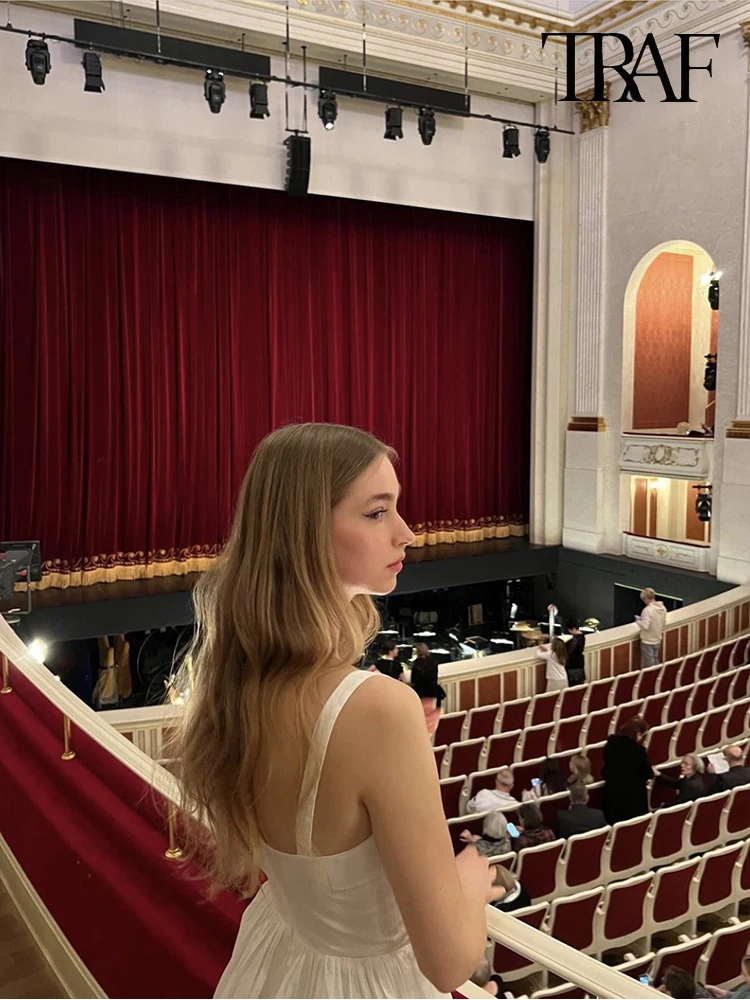 Traf Женское Однотонное Мини-платье На Тонких Бретельках Для Похудения