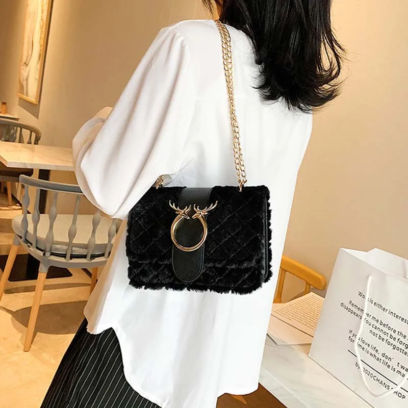 

Ladies Diagonal Bag Winter Soft Plush Fur Bag Rhombus Shoulder Bag Handbag Deer Lock Chain Bag Luxury Western Ladies Bag