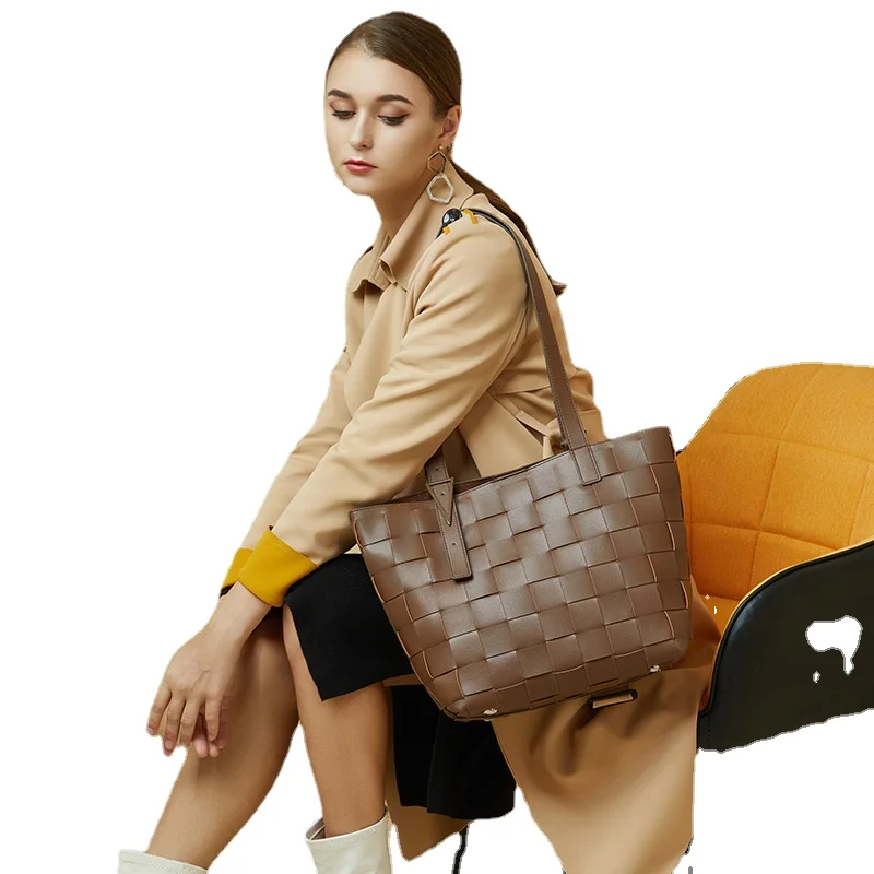 

1889 Spring Large Capacity Woven Leather Women's Handbag Versatile Single Shoulder Bag Portable Tote