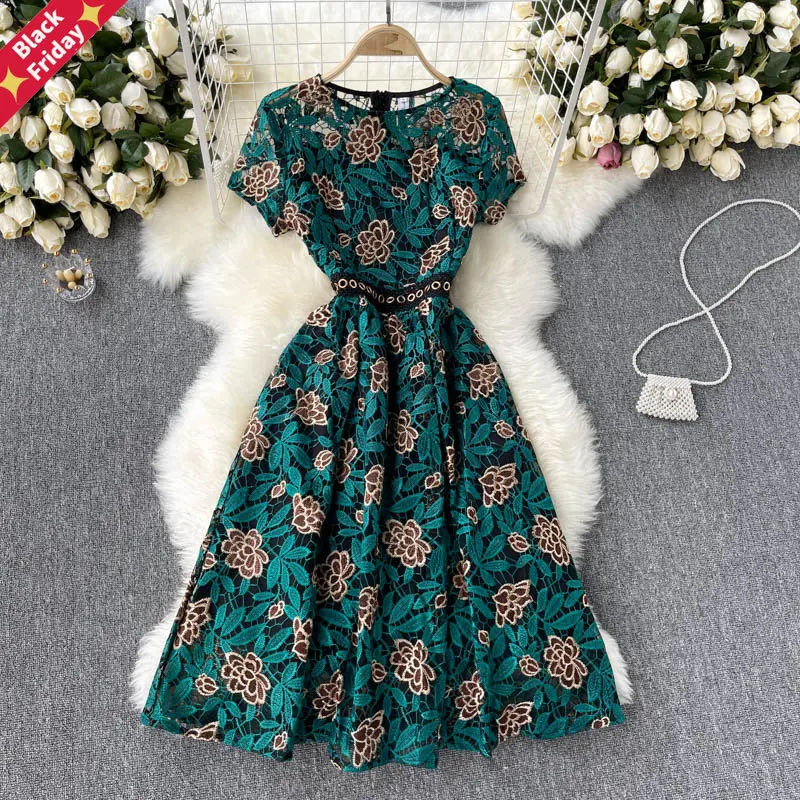

Women Embroidery Lace Dress Retro Short Sleeve O Neck A-line Dresses Summer High Quality Fashion Streetwear Sundress