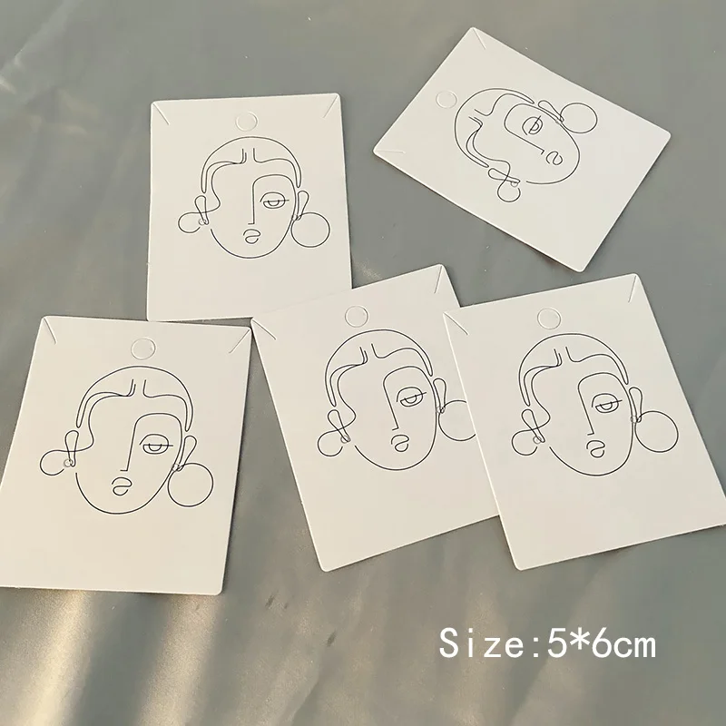 

Карточки для показа сережек из бумаги