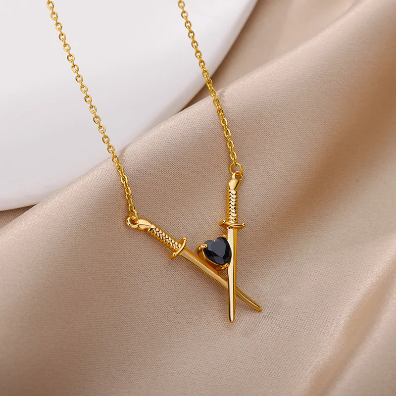 Crossed Swords and Onyx Heart Choker Necklace for Women Fashion Ladies Diamond Pendant Necklaces Stainless Steel Jewelry Gift |