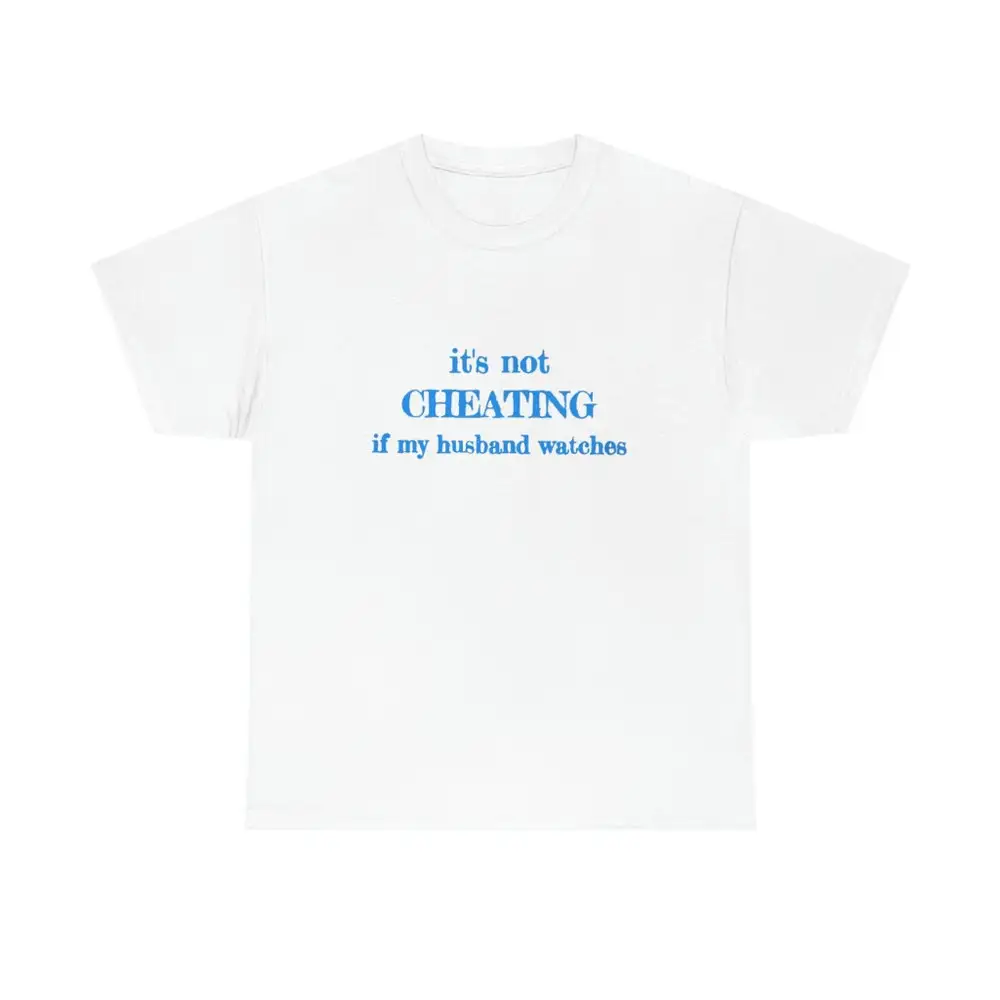 Это не обманывает когда мой муж смотрит футболку