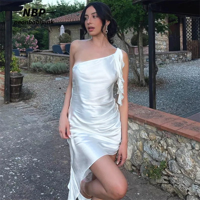 

Асимметричное платье NEONBABIPINK на одно плечо с открытой спиной для женщин одежда Вечерние НКИ клуба пикантное Белое Атласное облегающее длинн...