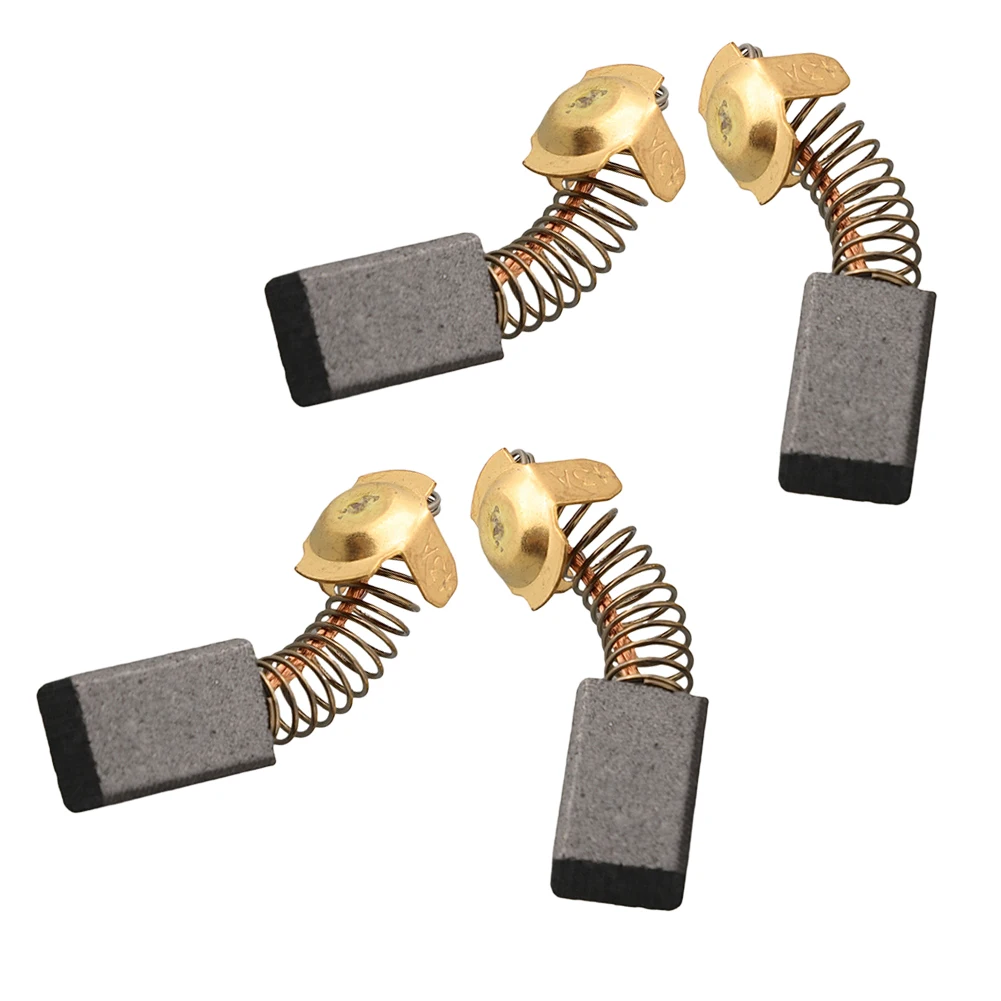 Полный набор из четырех угольных щеток предназначенных для использования с