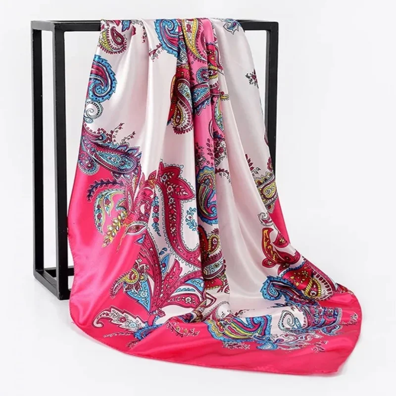 

Fashion 90X90CM Headcloth 2022 Print Colour Kerchief Four Seasons Bandannas Luxury Sunscreen Silk Scarves Popular Square Shawls