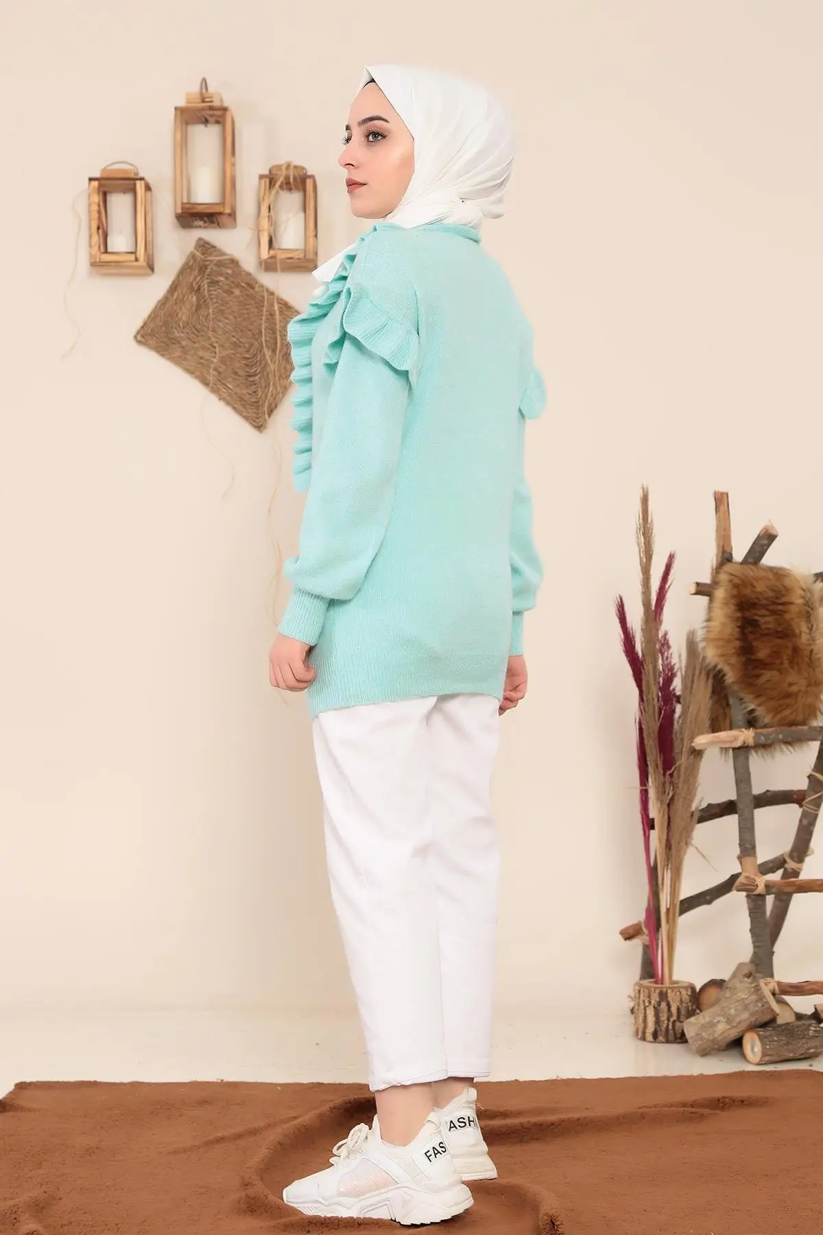 

Kazakh frilled sleeves Balloon Women Muslim Sweater