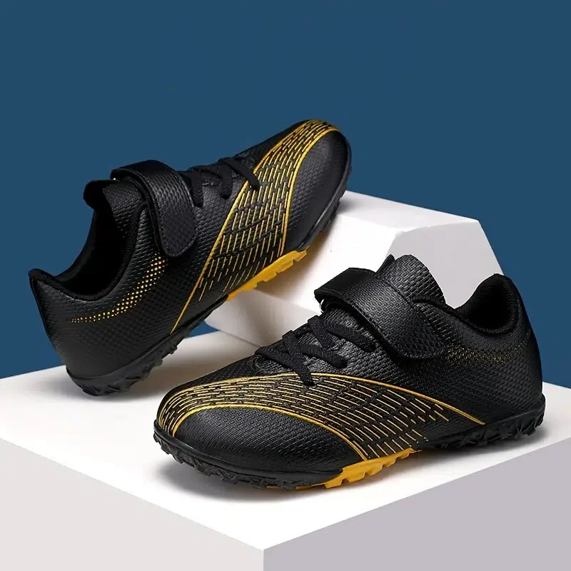 New Kids Breathable Anti-slip Cleat With Striped Print  Lightweight Durable Sneakers For Outdoor Running Training