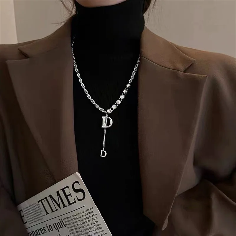 

Luxury Design Zircon D Letter Pendant Titanium Necklace Sweater Chain Fashion Jewelry For Woman Valentine's day Girls Party Gift