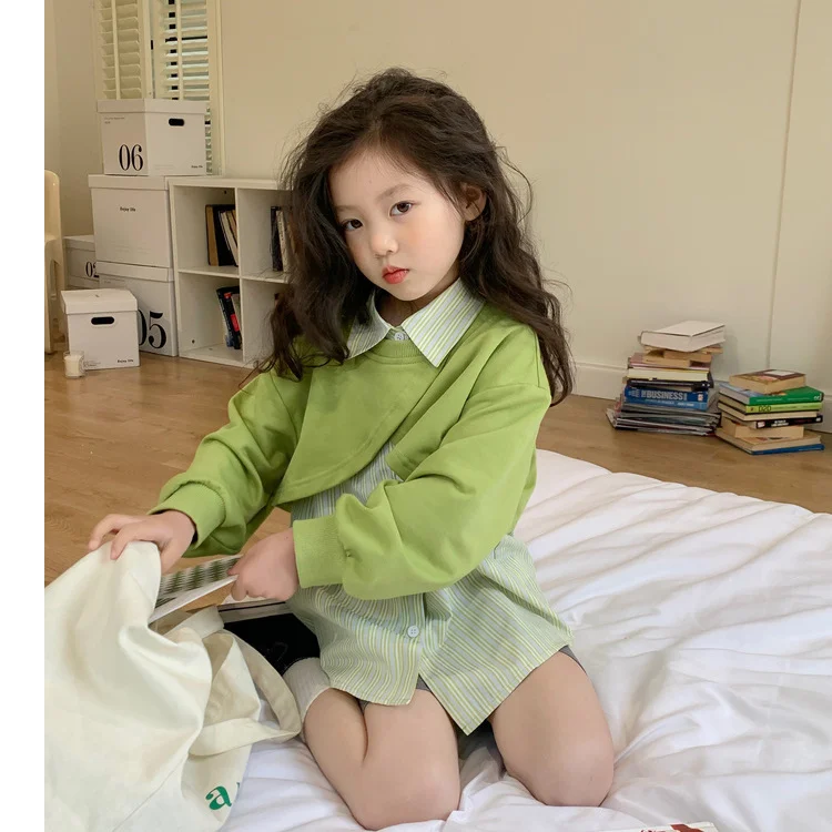 

Spring 2023 New Children's Shirts Baby Sweater Style Fake Two Piece Shirts Top Blouse for Girls Blouse Shirts Baby Girl Clothes