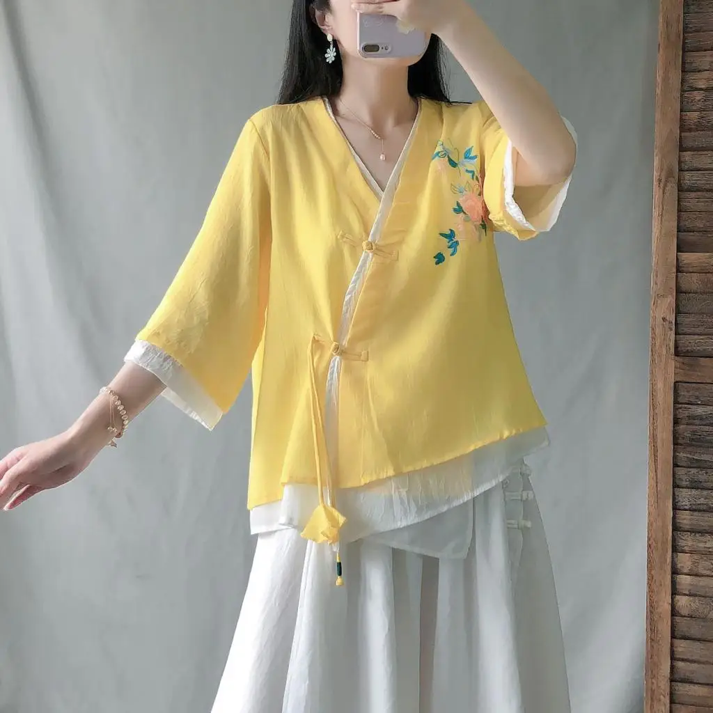 

2022 chinese traditional cheongsam blouse shirts for women qipao floral print blouse asian style elegant chiffon blouse hanfu