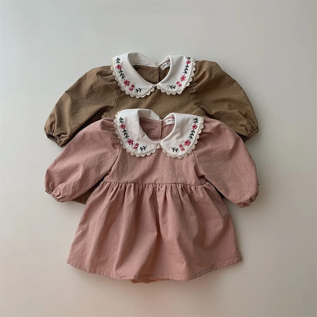 

4417B New Korean Girl's Dress 2023 Spring Doll Collar Embroidery Girl's Romper Dress Cotton Casual Dress