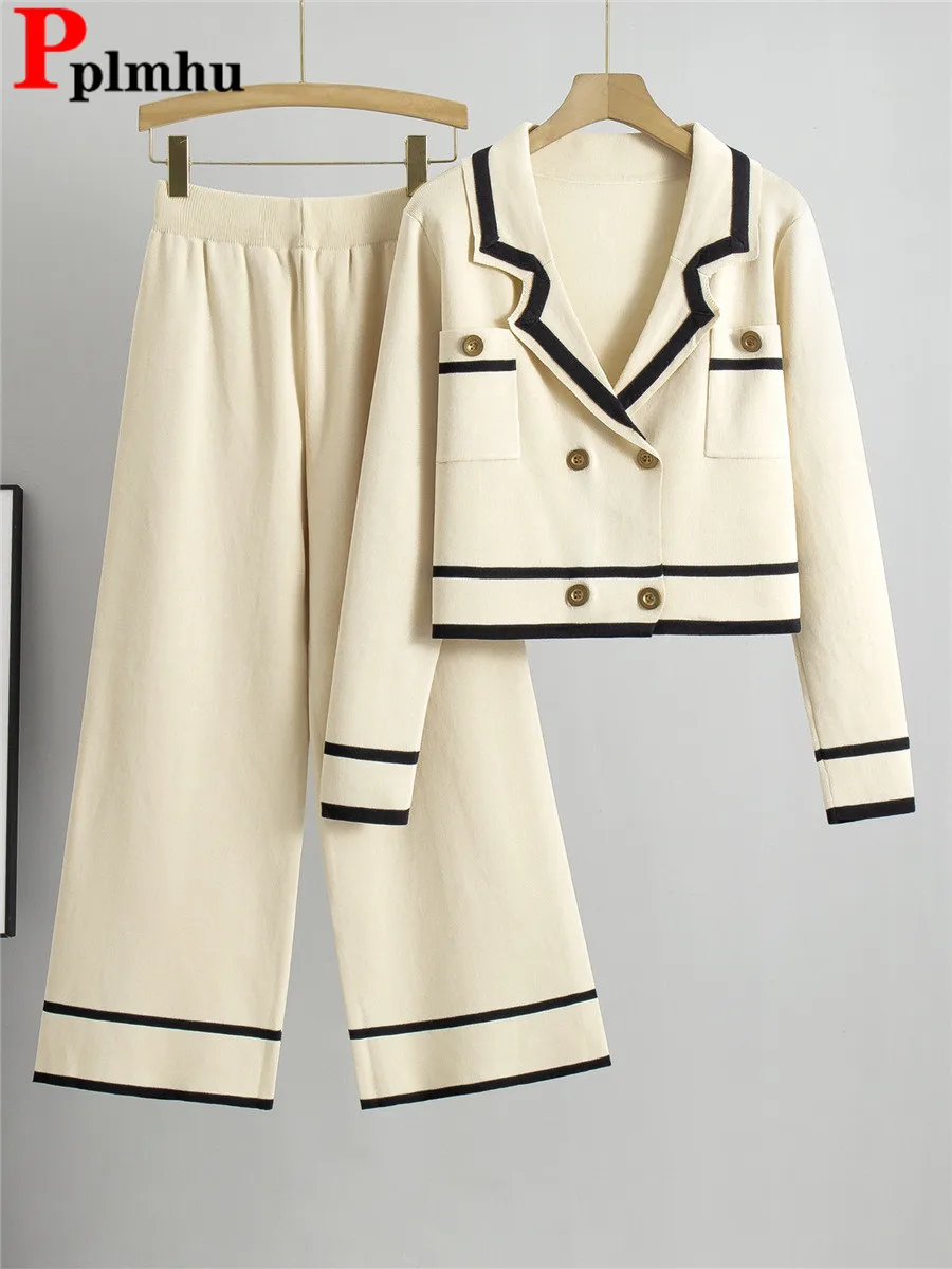 Женский трикотажный комплект из 2 предметов свитер с воротником лацканами и