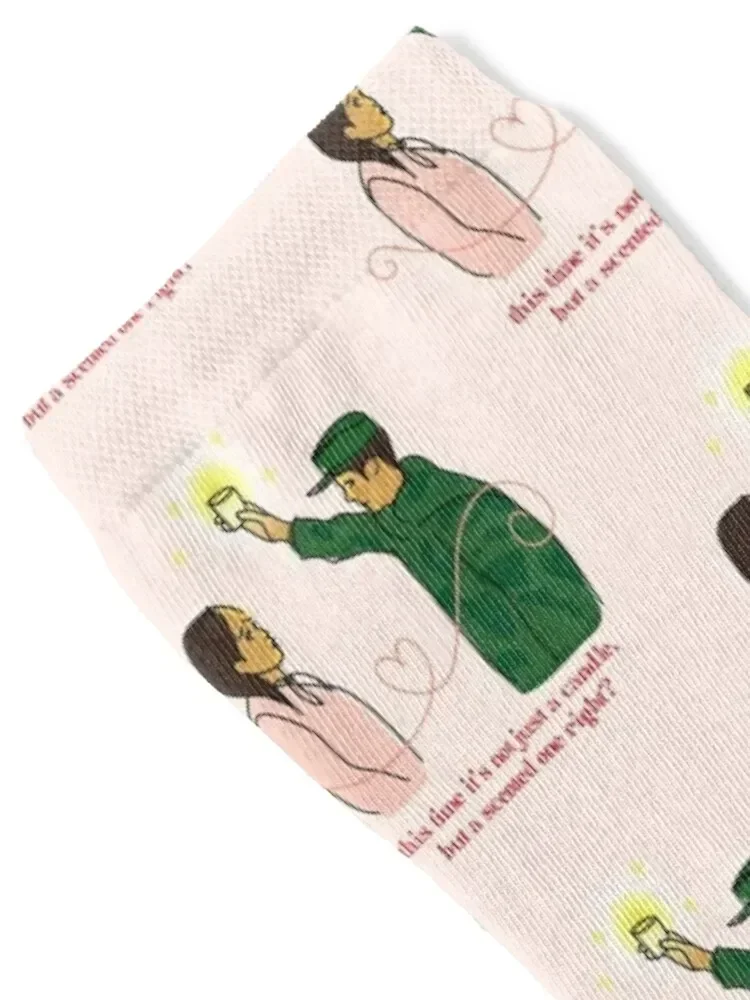 Сцена свечи от CLOY k-drama Crash Landing Gift Yoon Seri Ri Jeong Hyeok Love Drawing Line Art Socks