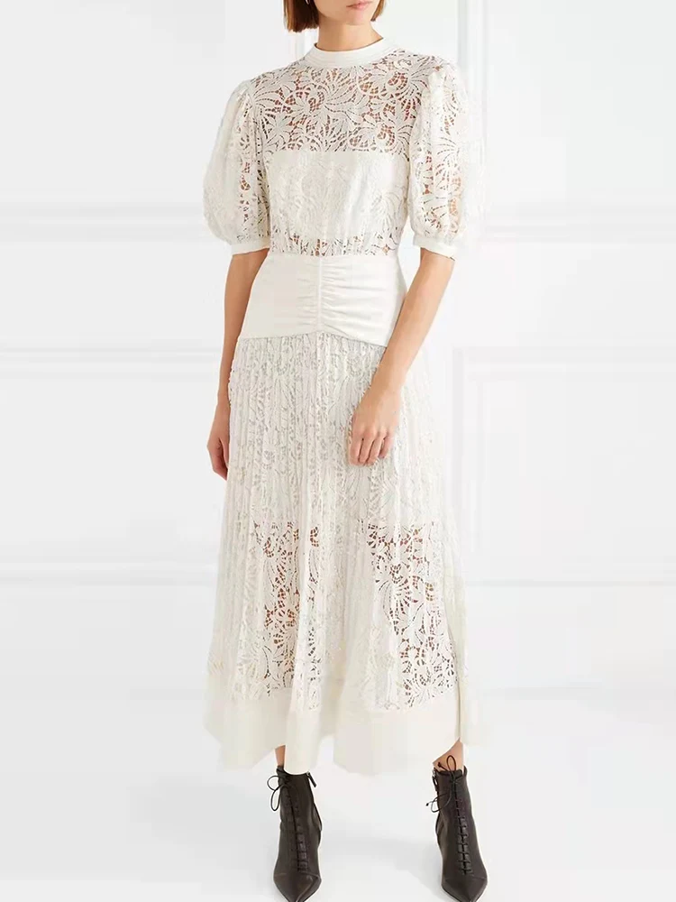 

Design Round Neck Pullover Retro Hollow Lace Contrast Color Pleated Waist Temperament Dress Women's New Loose Swing Puff Skirt