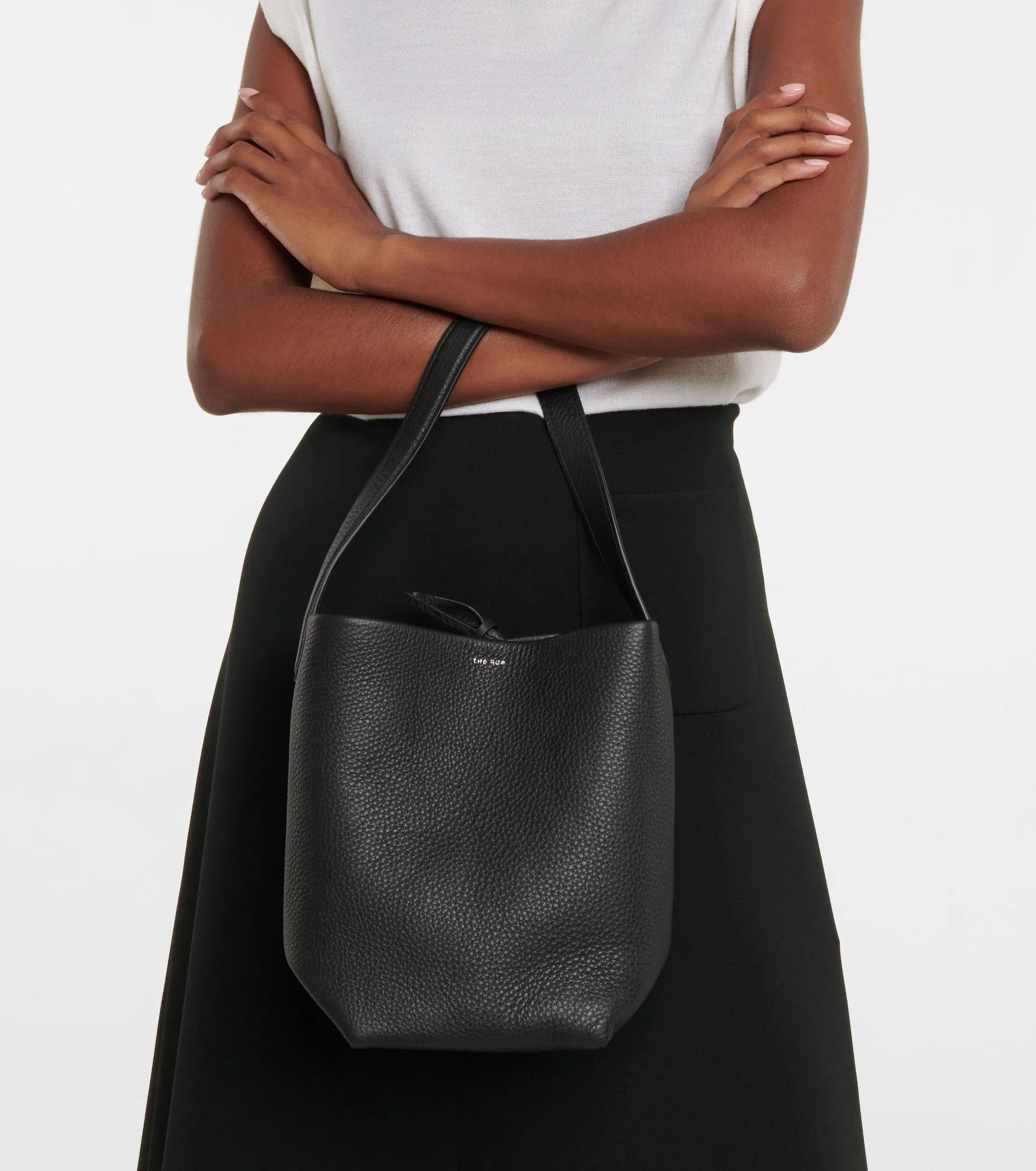 

Spot 2022 early spring new small leather leather tote bag