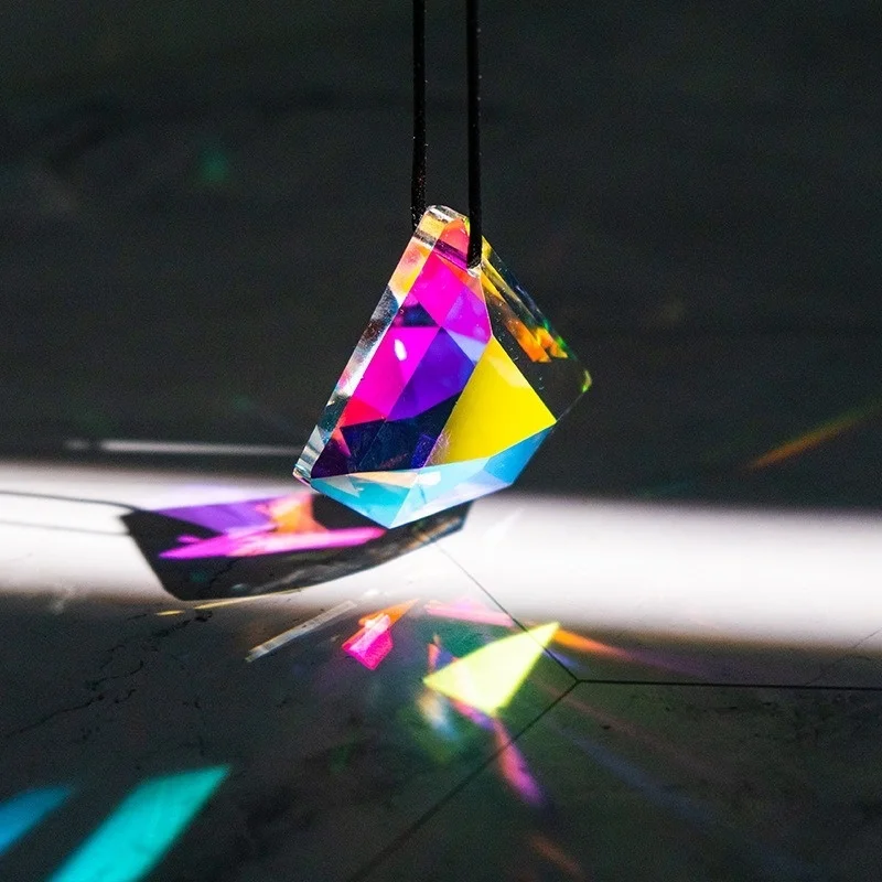 

Хрустальные треугольные световые ловушки 2 шт