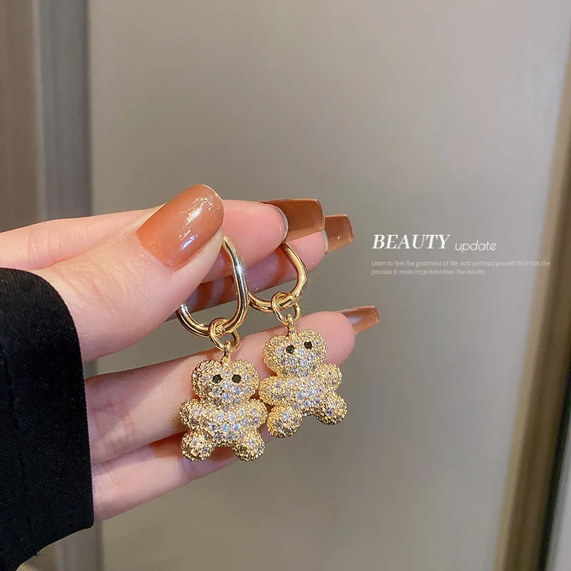 

LOVOACC Romantic Shiny Rhinestones Bear Pendant Earring for Women Gold Color Metallic Cartoon Animal Long Drop Earrings Gifts