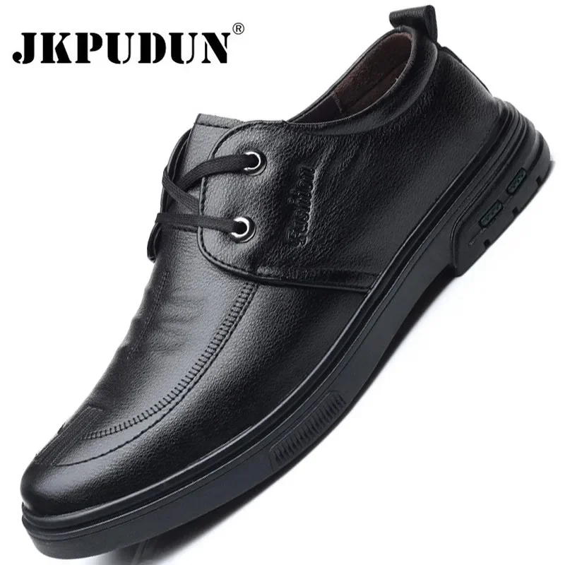 

Genuine Leather Men Shoes Casual Luxury Brand Soft Mens Sneakers Breathable Lace up Moccasins Male Driving Shoes Zapatos Hombre