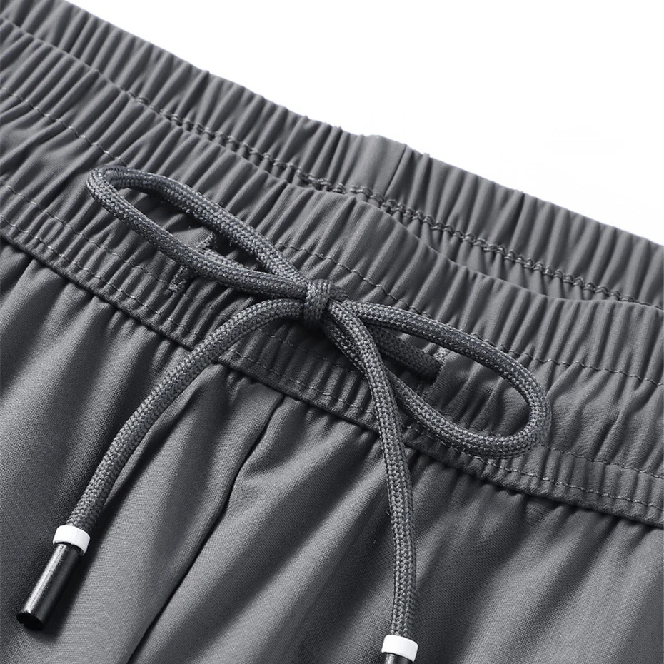 Рисунок 4 - Брюки мужские летние эластичные