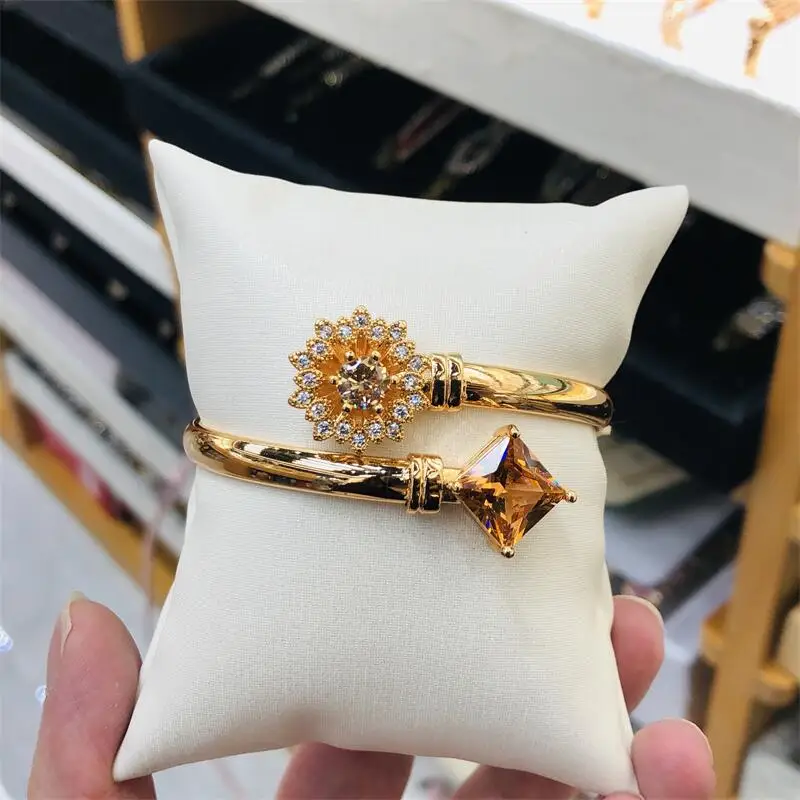 

Cross Fashion Diamond Charm Bracelet Zircon Gold Plated Cuff Bracelet Multi-Color Female Bangles Luxury Jewelry Factory Wholes