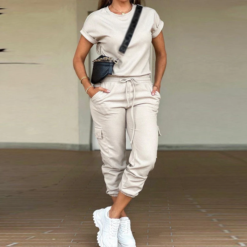

Outdoor Jogger Loose Tracksuit New Short Sleeve Shirts Top& Multi-pockets Cargo Pants Sets Casual Solid Two-piece Women Outfits