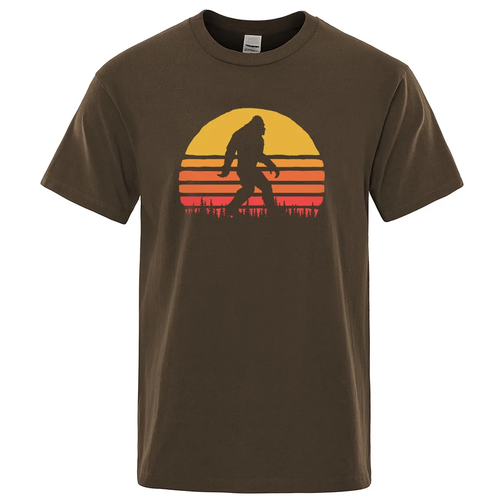

Retro Bigfoot Silhouette Sun Vintage - Believe! T-shirt Men Short sleeve 2022 Summer Cotton Brand Tops Casual Funny Tee Shirt