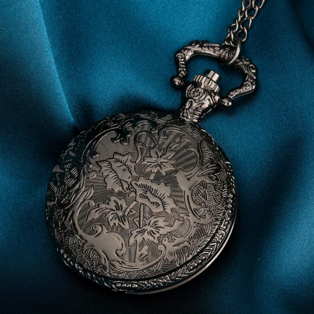 Quartz Pocket Watch Creative Black Epoxy Starry Sky Case Luxury Pocket Watch Necklace Pendant Analog Clock Gift for Men Women