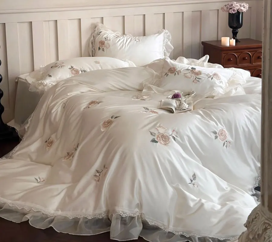 Комплект постельного белья Fairyfair с вышивкой в виде цветка розового кремового