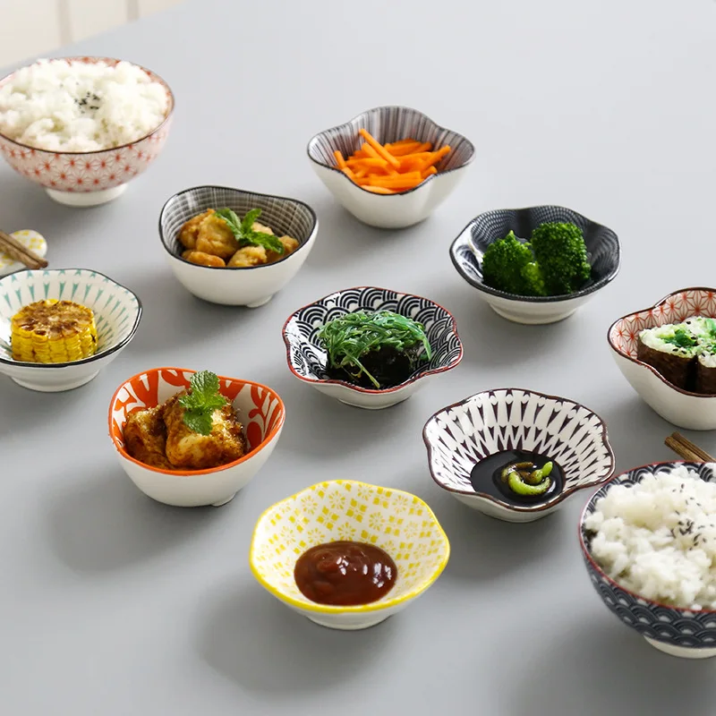 

Japanese Style Ceramic Seasoning Dishes Sauce Vinegar Saucer Bowl Sushi Dipping Plates Kitchen Tableware Small Pre-Dinner Dish