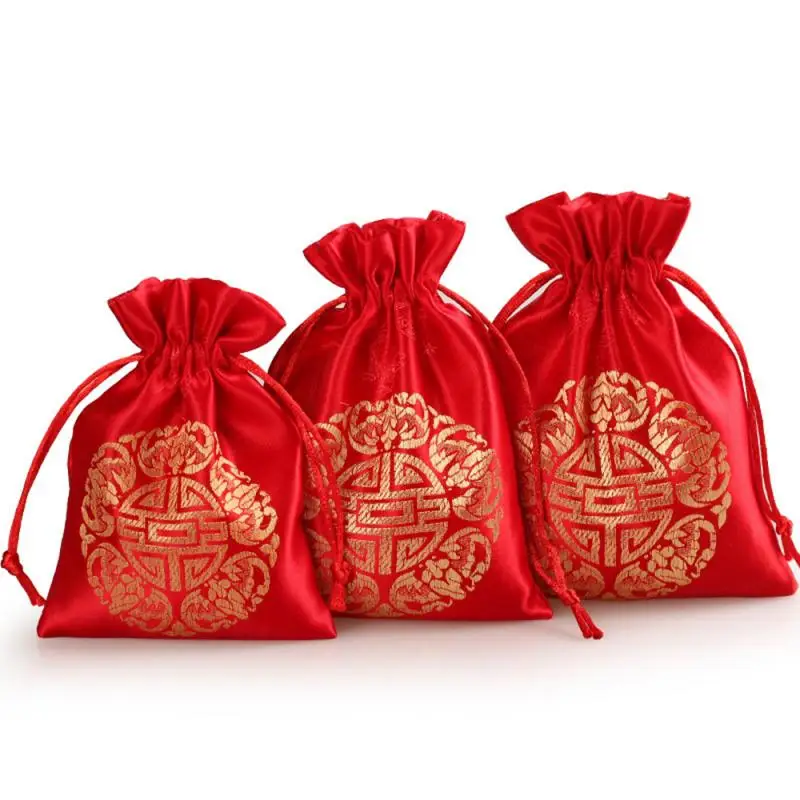 

Christmas New Year Wedding Lucky Bag Red Candy Packaging Box Gift Drawstring Cloth Creative Brocade Decoration Supplies