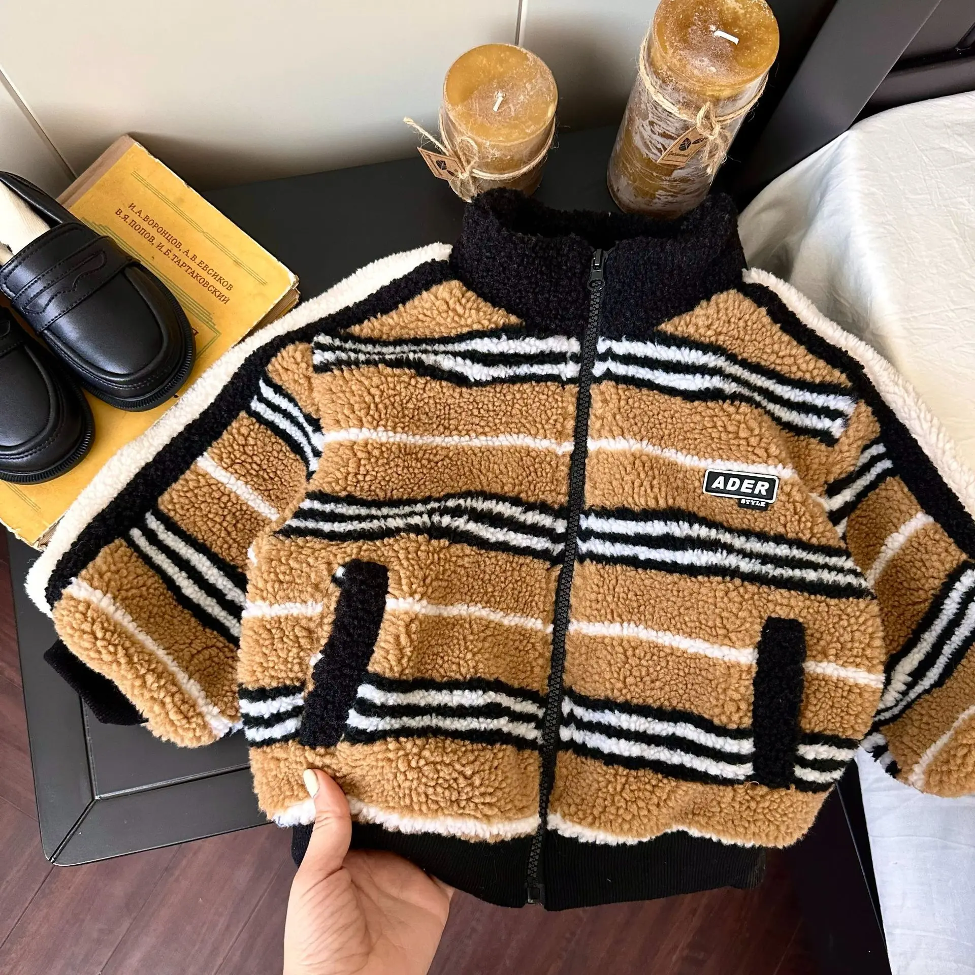 

Зимняя Новинка 2023 года, утолщенное меховое пальто с косыми глазами для детей, куртка на молнии с воротником