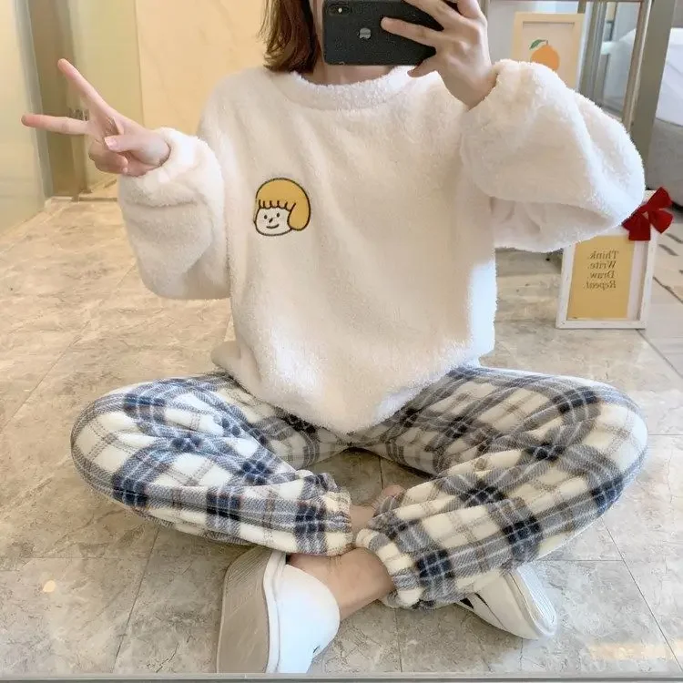 

Женский осенне-зимний теплый фланелевый женский пижамный комплект из плотного кораллового бархата с длинным рукавом мультяшная одежда для сна тонкий фланелевый пижамный комплект