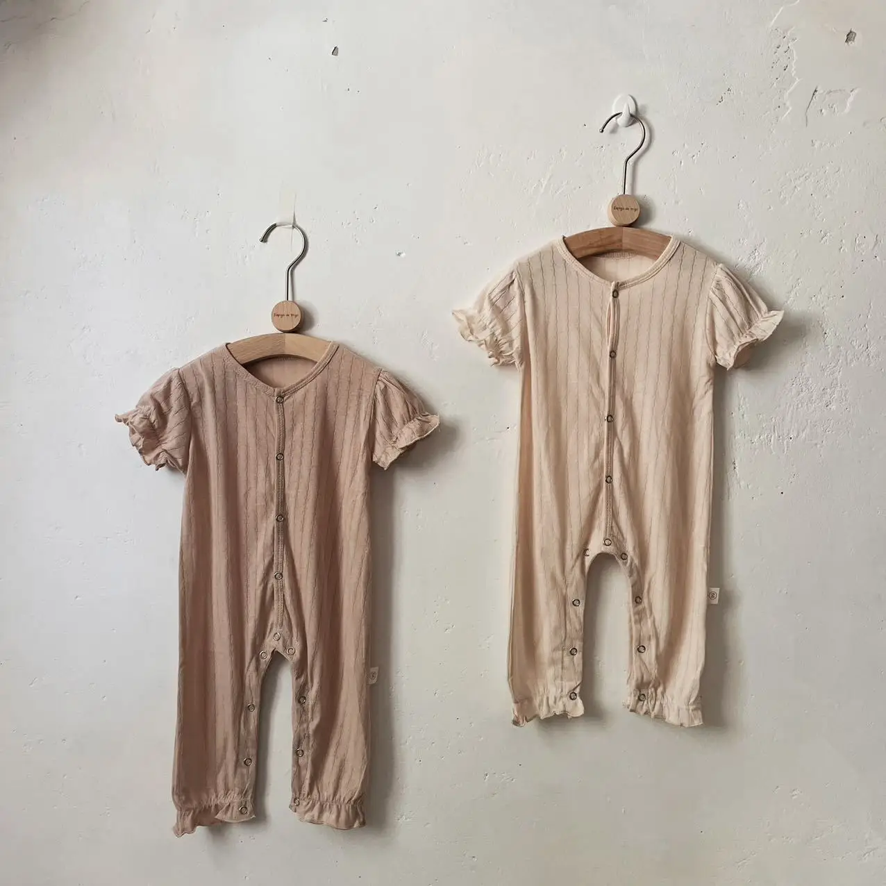 

Детский комбинезон с пышными короткими рукавами, однотонный простой Комбинезон для маленьких мальчиков и девочек, цельная Домашняя одежда, лето 2023