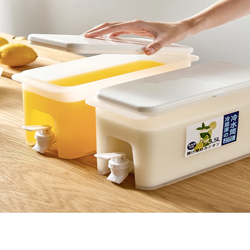 Modern minimalist with built-in faucet, cold water kettle for soaking lemon water, fruit beverage, can be stored in a refrigerat