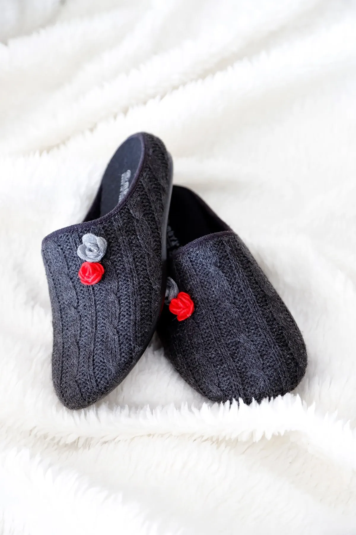 

Women's Fashion Comfort Slippers Sandals Anatomical Sole Indoor