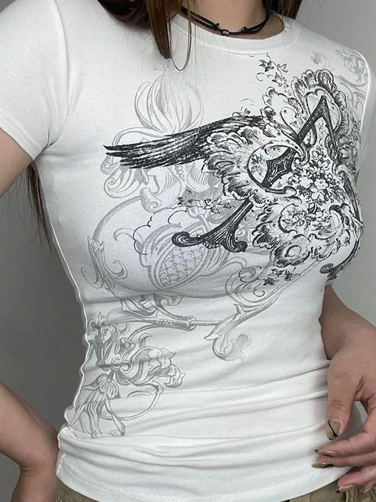 Укороченный топ с графическим принтом в стиле ретро