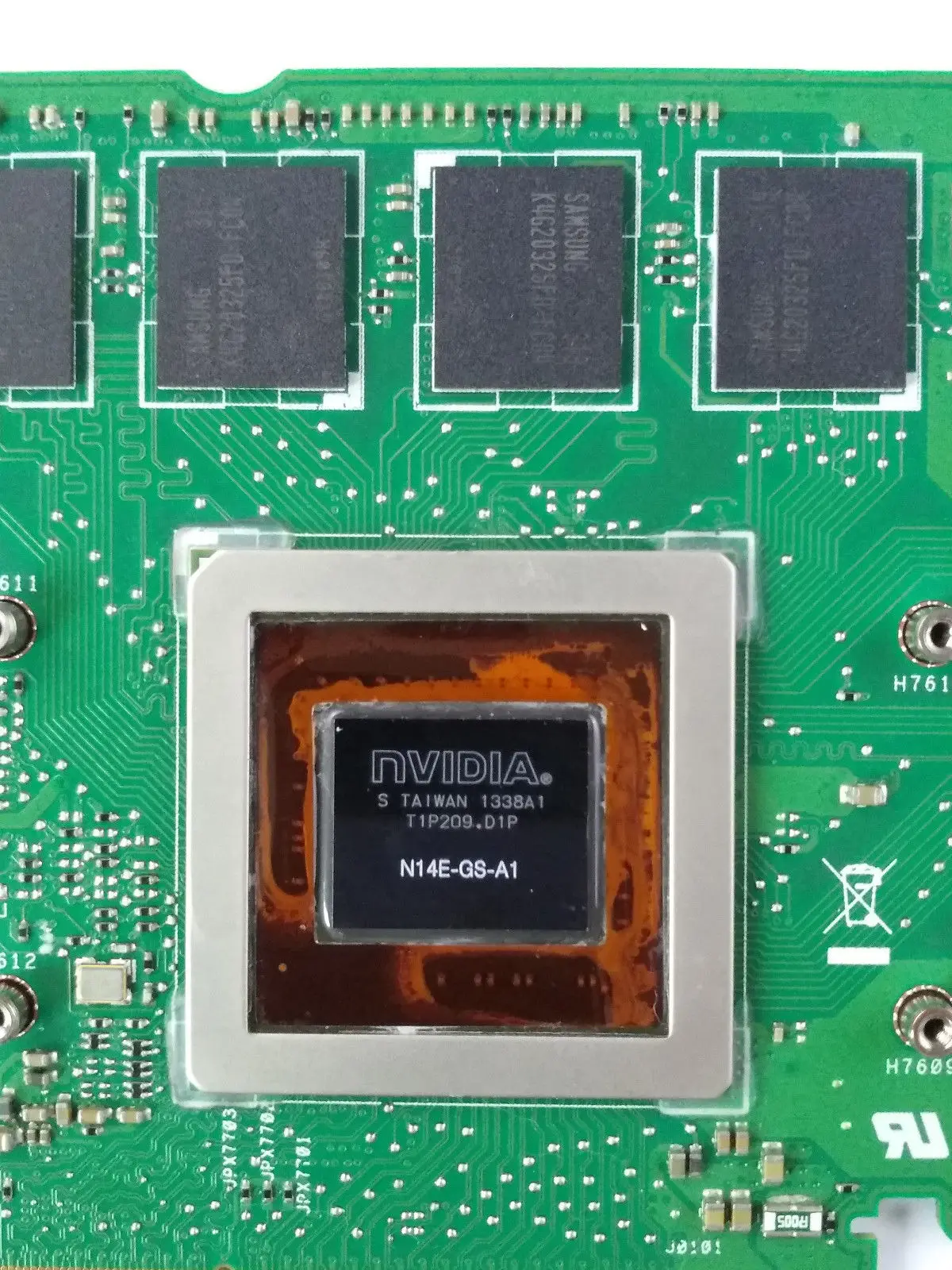 Адаптер VGA AK GTX770M 3 ГБ для ASUS |