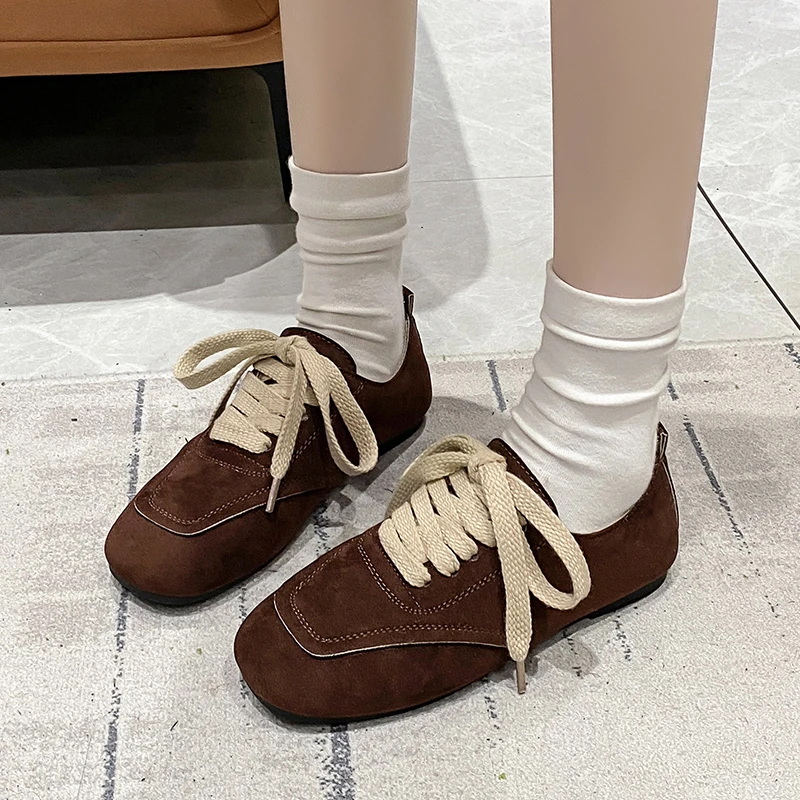 2024 женская обувь вулканизированная на шнуровке спереди модная повседневная с