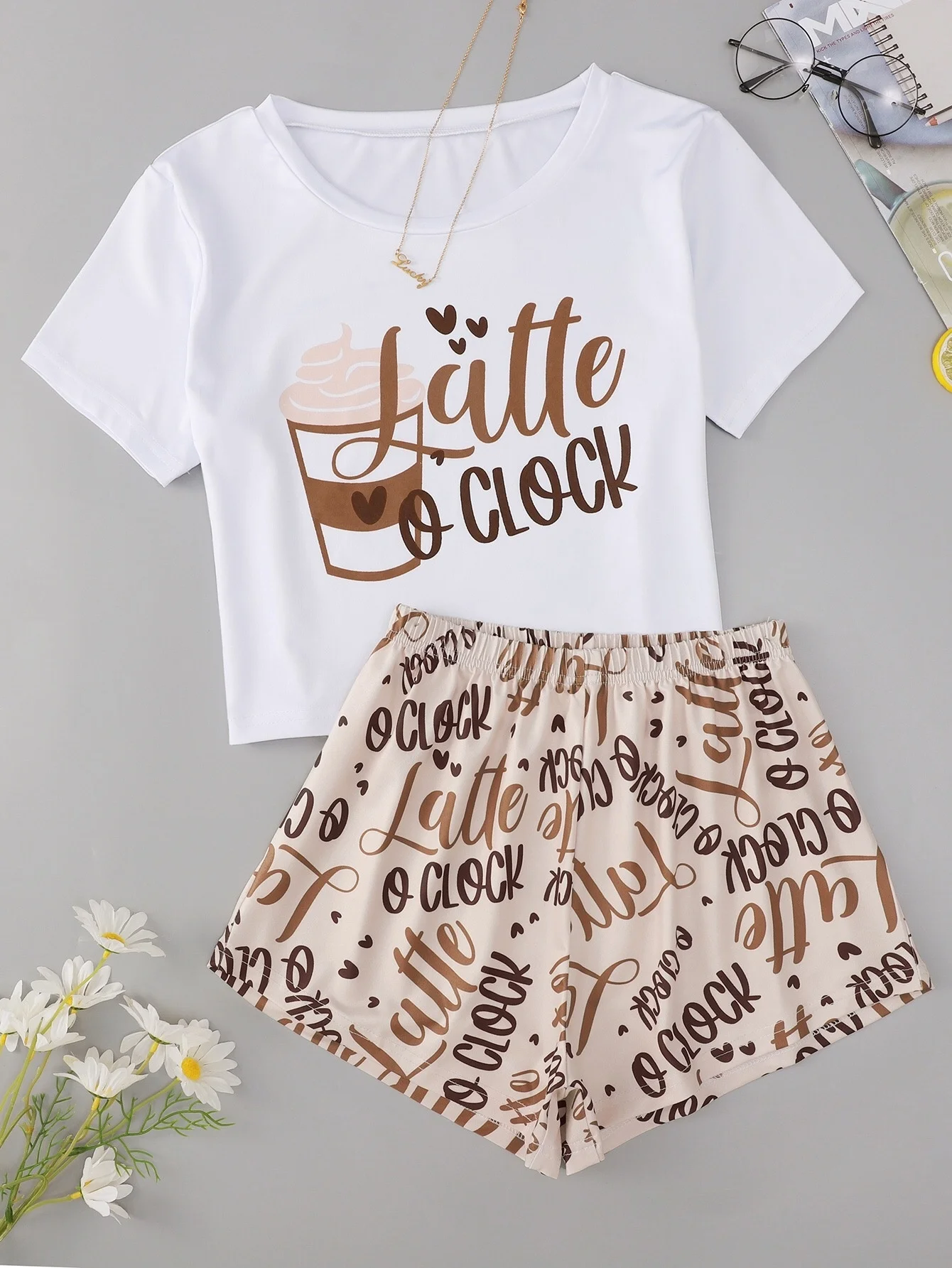

New Style Lady's Latte O'CLOCK Print Short Sleeve T Shirts & Shorts Pajama Set Summer Casual Sleepwear Home Suits