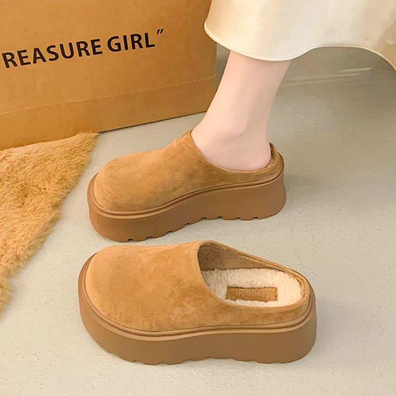 Женская обувь 2024 плюшевые тапочки для взрослых пантофле зимняя на платформе с