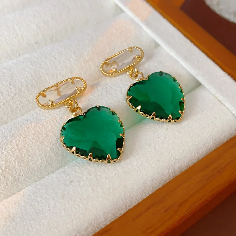 Женские винтажные серьги Draweye в форме сердца инкрустированные цирконом