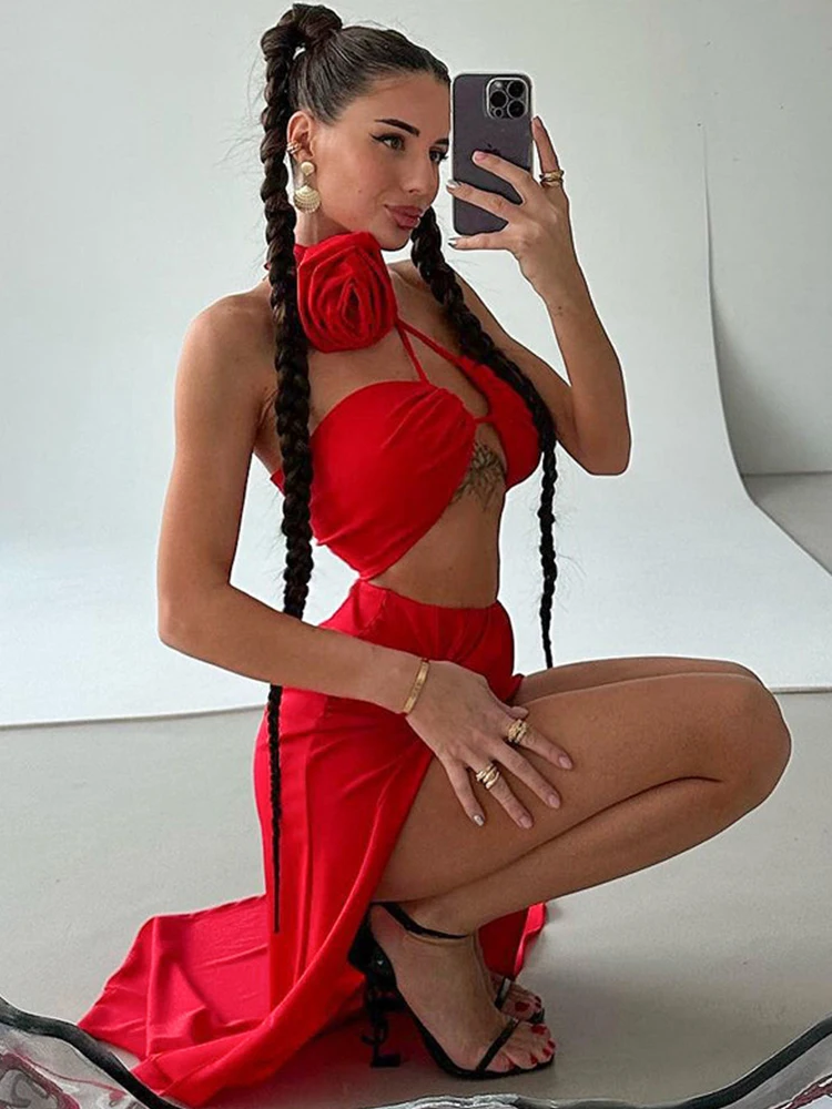 

Женский летний комплект из топа без бретелек и юбки с рюшами и цветочным принтом