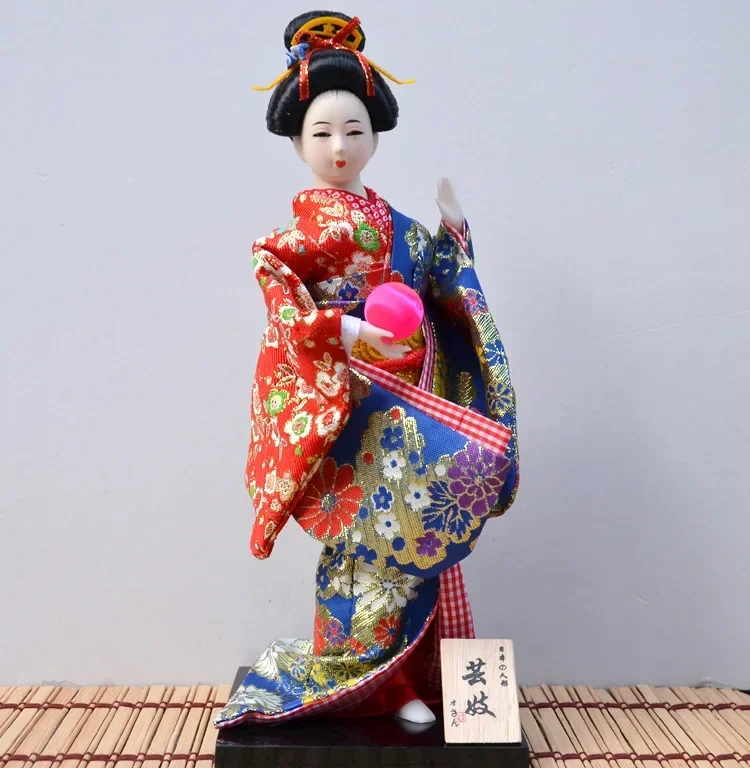 

Японская статуэтка гейши из гипса 30 см