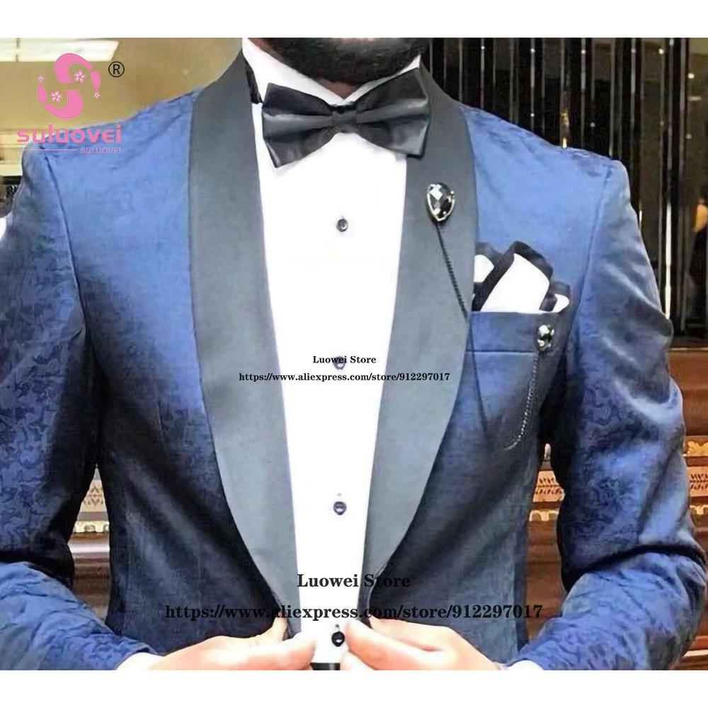 Рисунок 4 - Модный цветочный смокинг с отложным воротником и шалью