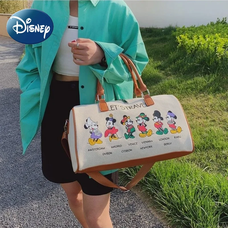 Disney Mickey Mouse Travel Duffle Bag for Women Unisex Cute Large Capacity Crossbody Handbag for Business Travel Gym