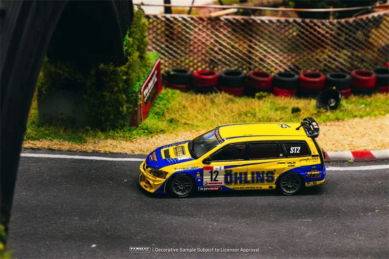 Модель автомобиля Tarmac Works 1:64 Lancer Evolution Wagon Super Taikyu Series 2006 литая под давлением